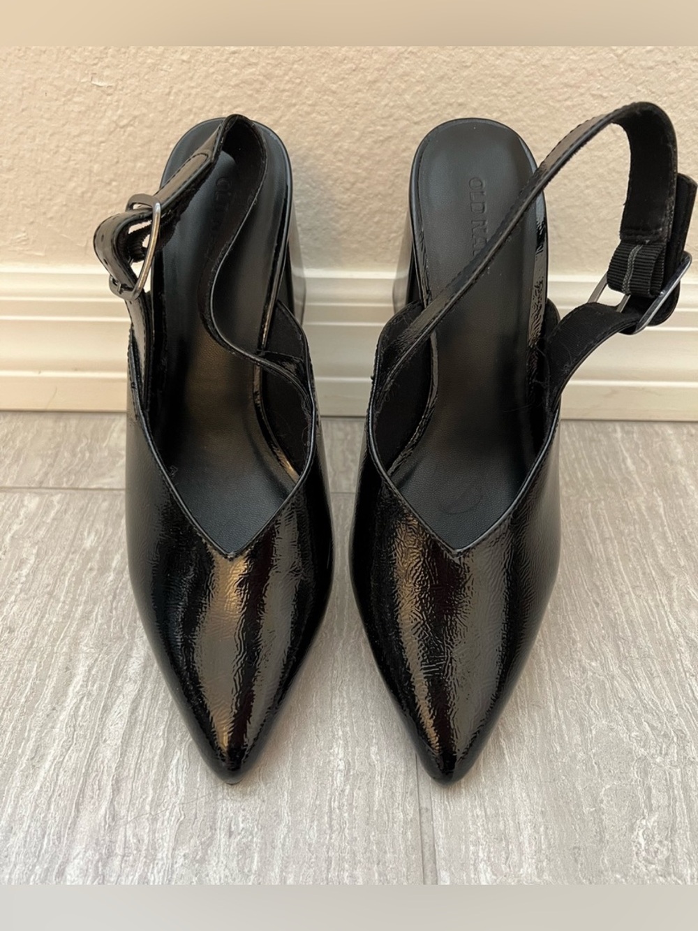 Old Navy Black Pointed Slingback Heels with Buckle NWT